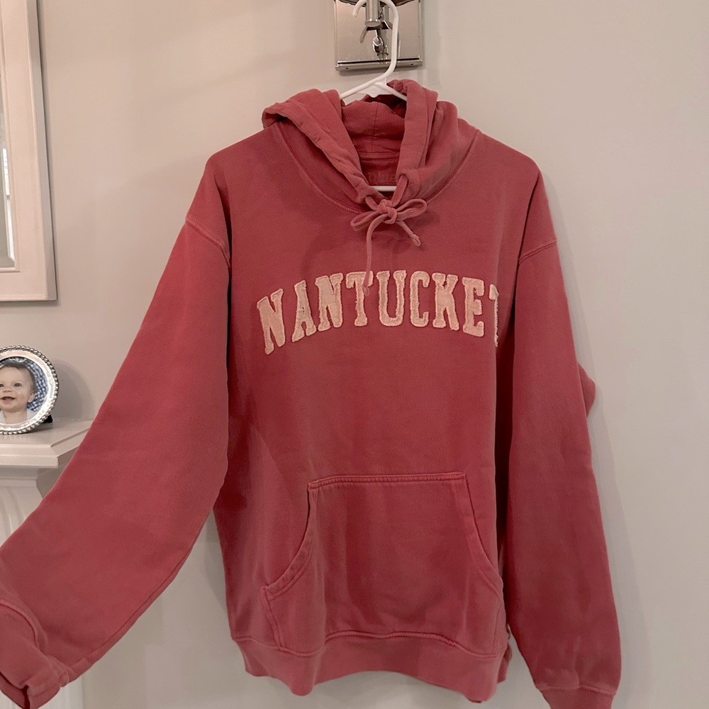 COPY - NEW Nantucket embroidered Mens Red Hoodie Size L, bought on vacation nev…